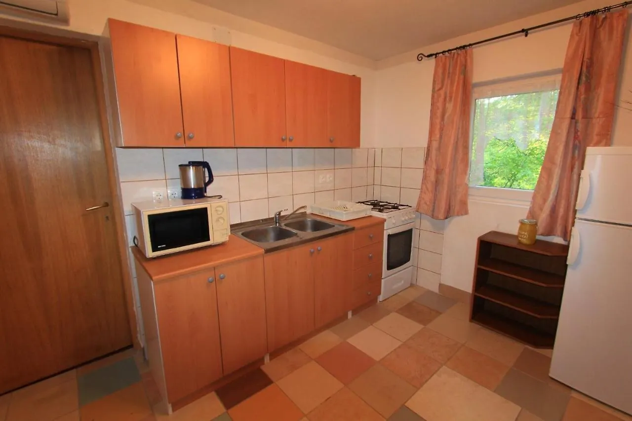 Tajci Apartment Jadranovo
