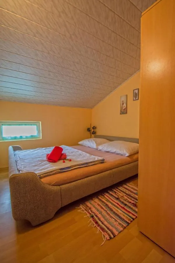 Tajci Apartment Jadranovo